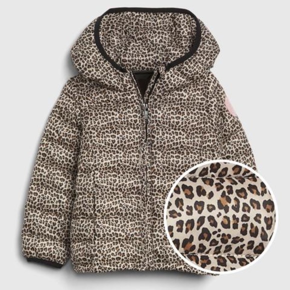 GAP Other - Cheetah print lightweight puffer jacket for little girls size 5